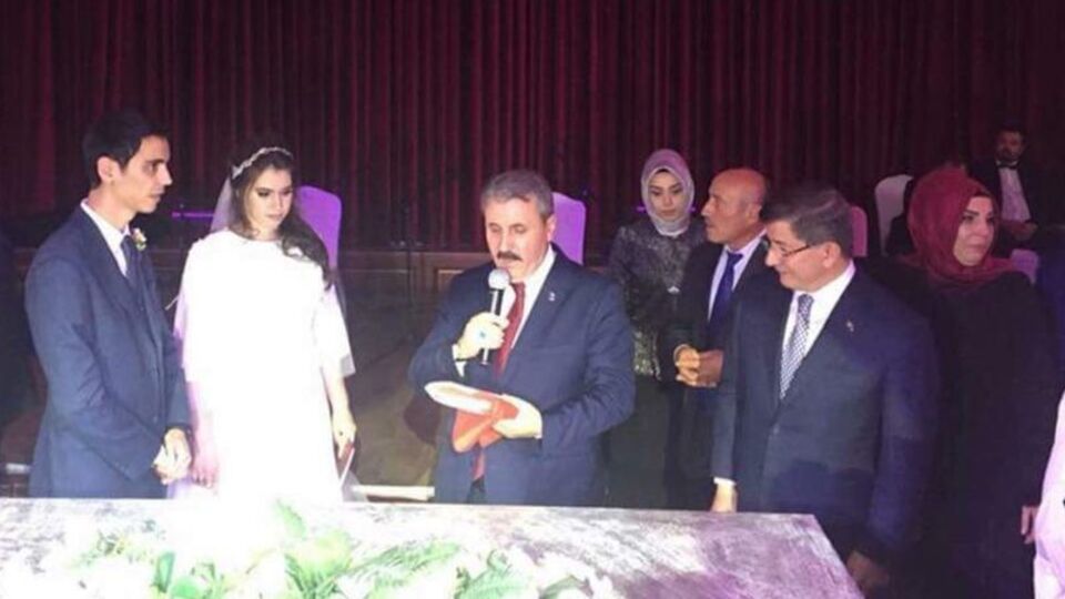 Muhsin Yazıcıoğlu'nun oğlu dünyaevine girdi