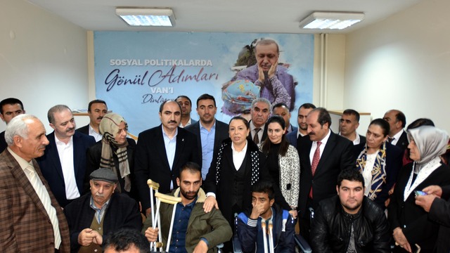Çalık: CHP bazen Kandil'in bazen de FETÖ'nün sözcülüğünü yapıyor