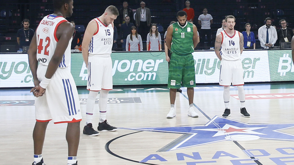 Anadolu Efes 5. kez kazandı
