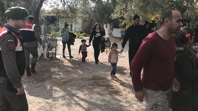 Çanakkale'de 29 yabancı uyruklu kaçak yakalandı