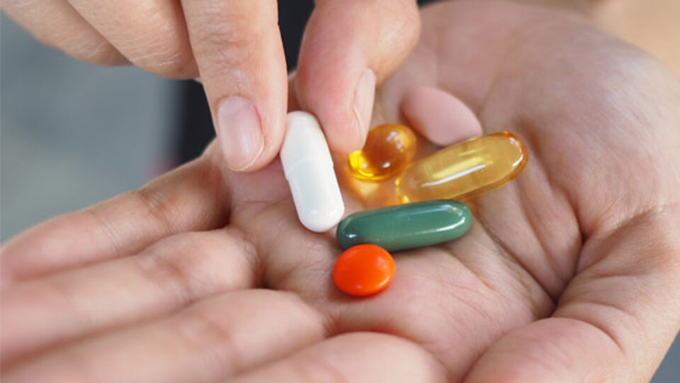 Milletvekili Usluer'den antibiyotik uyarısı!