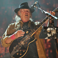 Neil Young’ın yeni teklisi Amerikalı dostuna sesleniyor: Zaten harikasın!