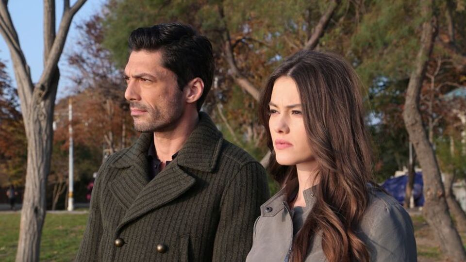 Kenan ile Elif'in ihtişamlı düğünü, mutlu sonla bitecek mi?