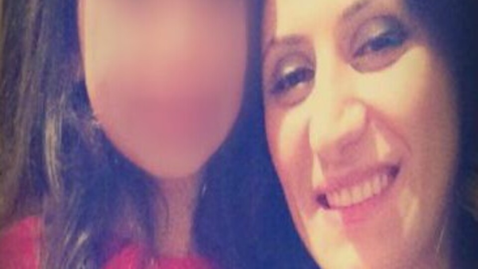 Boşanma aşamasındaki kocası tarafından başından vurularak öldürüldü