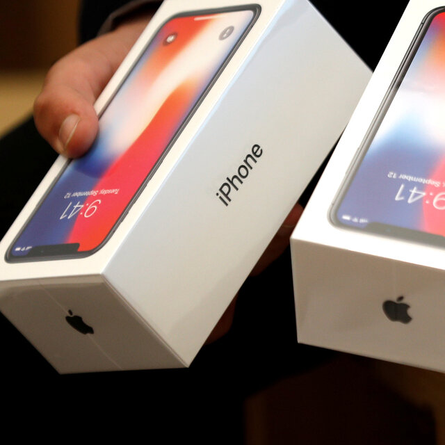 Seneye üç iPhone birden tanıtacak