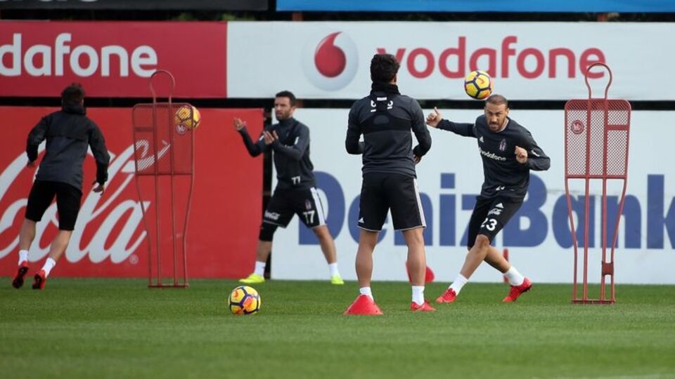 Beşiktaş'ta Akhisarspor mesaisi
