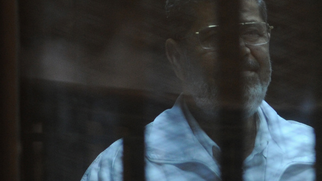 Mursi'ye şaka gibi izin: 4 yıl boyunca 3 kez görüşebilir!