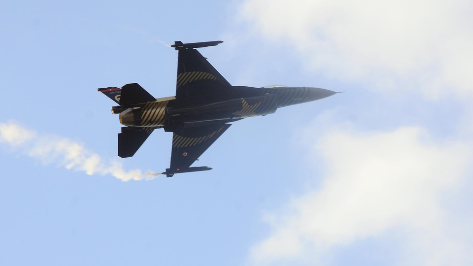 SOLOTÜRK'ten nefes kesen gösteri