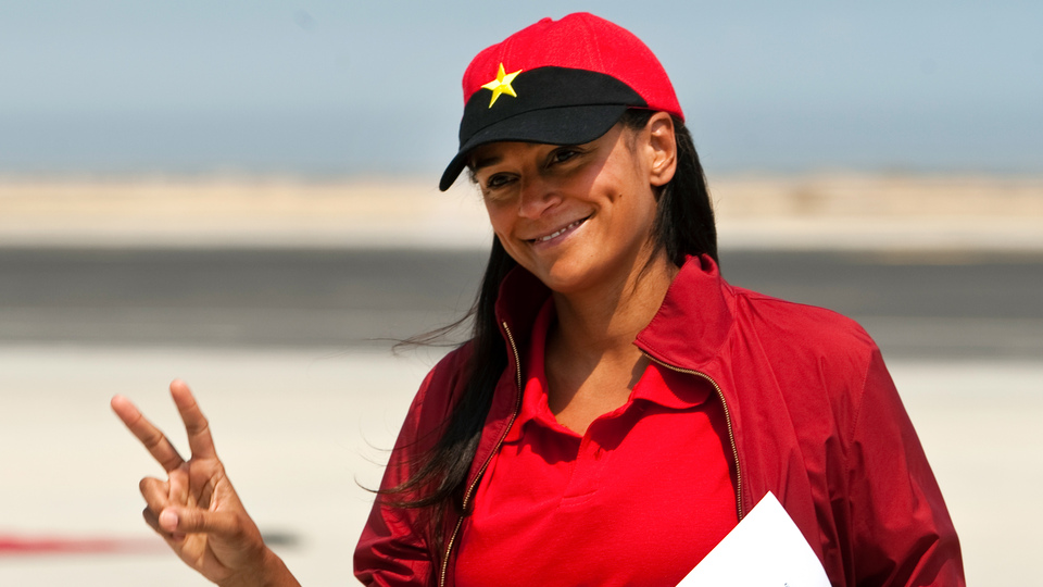 Afrika'nın en zengin kadını işten kovuldu