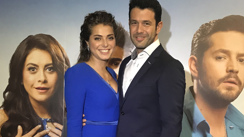 Sevgiliye tam destek!