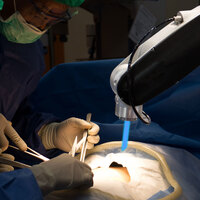 Stanford'lu bilim insanları açıkladı: Robot cerrahlar pahalı ve yavaş