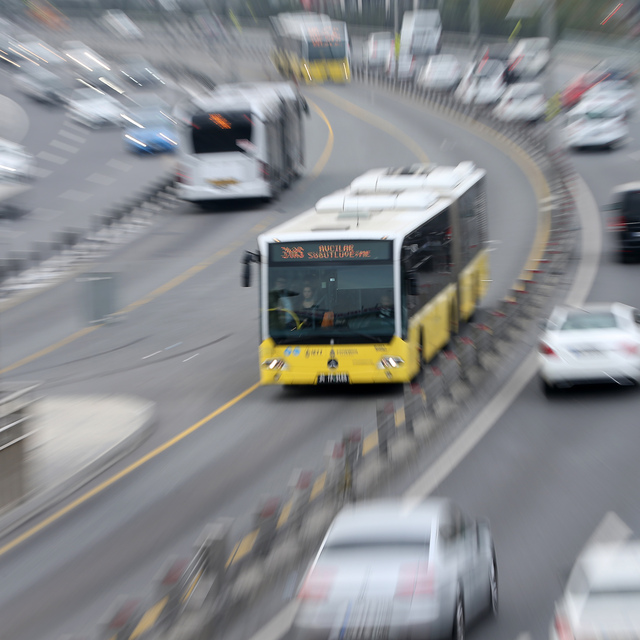 Metrobüs hattı Silivri'ye kadar uzatılıyor