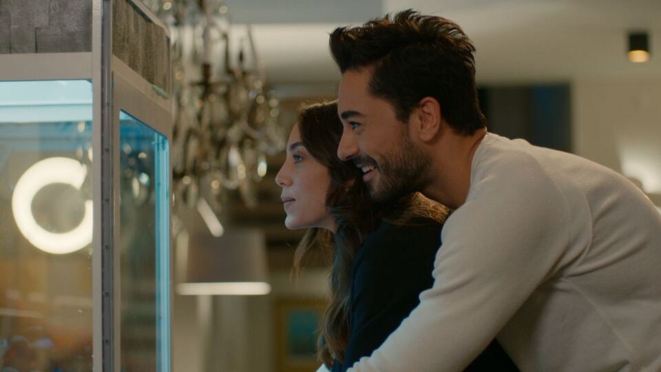 Ali Asaf ve Eylül aşk sarhoşu!