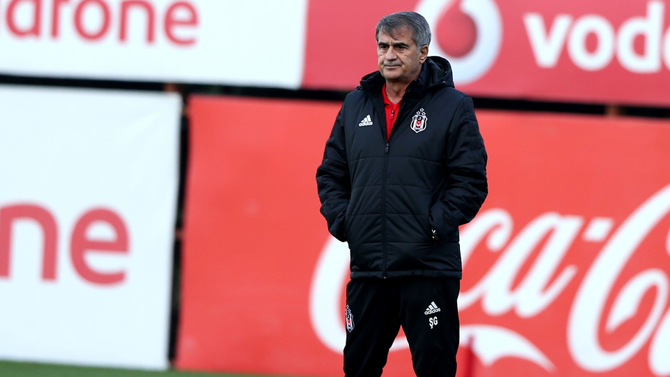 Şenol Güneş'ten değişiklik kararı!