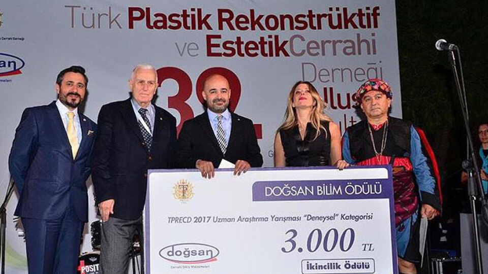 Sıçanlar üzerinde denenen kök hücre çalışması ödül getirdi