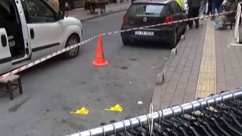 Bahçelievler'de silahlı saldırı! 2 yaralı