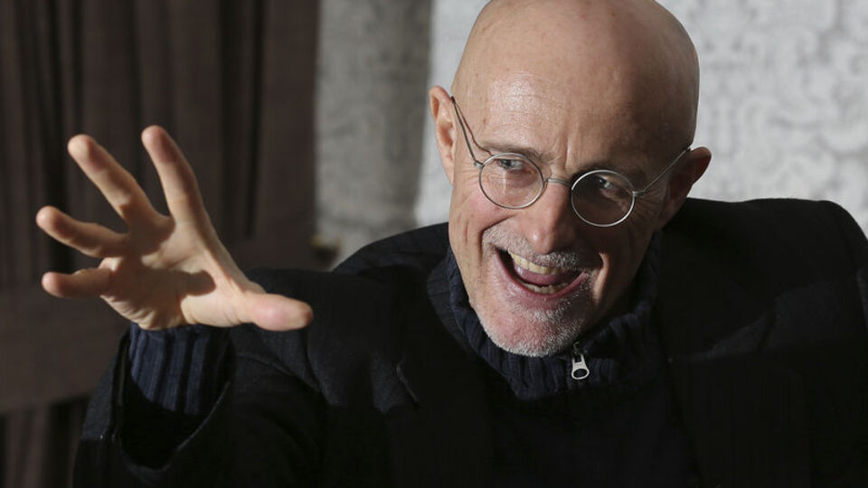 Dünyanın ilk kafa nakli gerçekleştirildi!