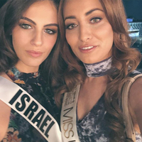 Irak güzeli ile İsrail güzelinin 'selfie'si ortalığı karıştırdı
