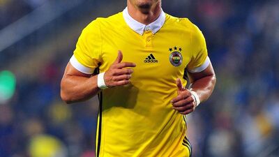 Giuliano bir Alex değil