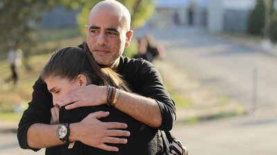 Kırgın Çiçekler'in 98. bölümünde kızları büyük bir şok bekliyor!