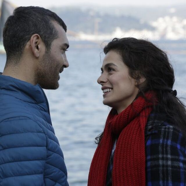 Hatice ve Bahar birbirlerine karşı duvar...