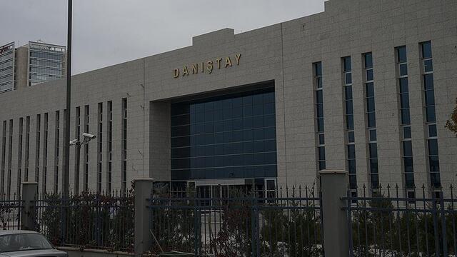 İlahiyat mezunları din öğretmeni olamayacak