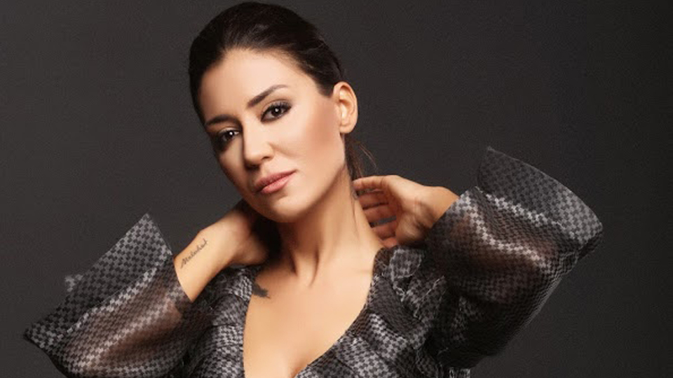 "İki aylık hamileyken düşük yaptım"