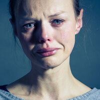 Gözyaşının sağdan ya da soldan gelmesinin bir anlamı var mı?