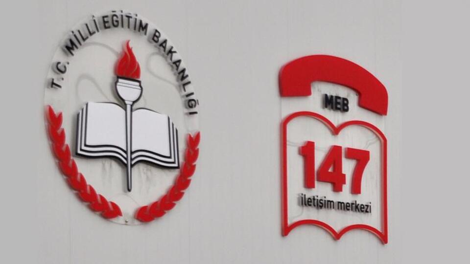 Öğretmenlere MEBİM 147 ile sevgi seli