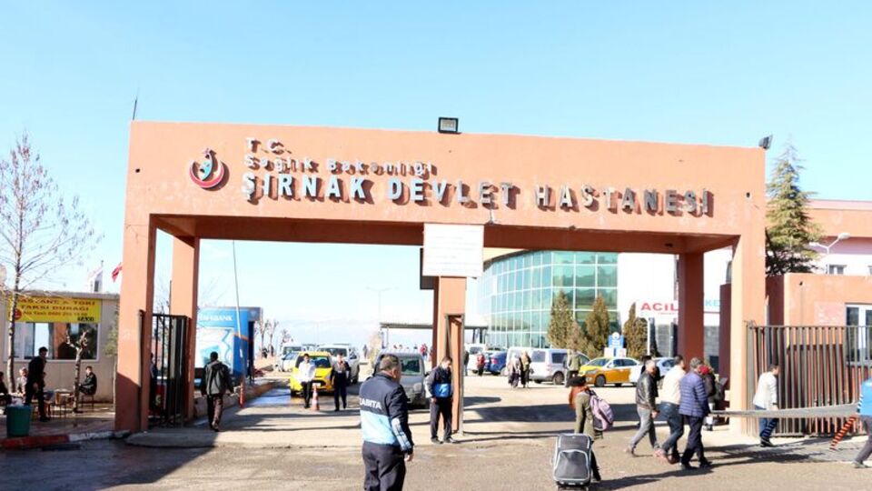 Silopi'de askeri araca saldırı! 2 asker yaralı