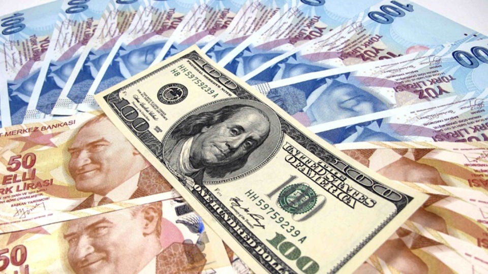 Dolar önce düştü sonra çıktı! İşte son rakamlar