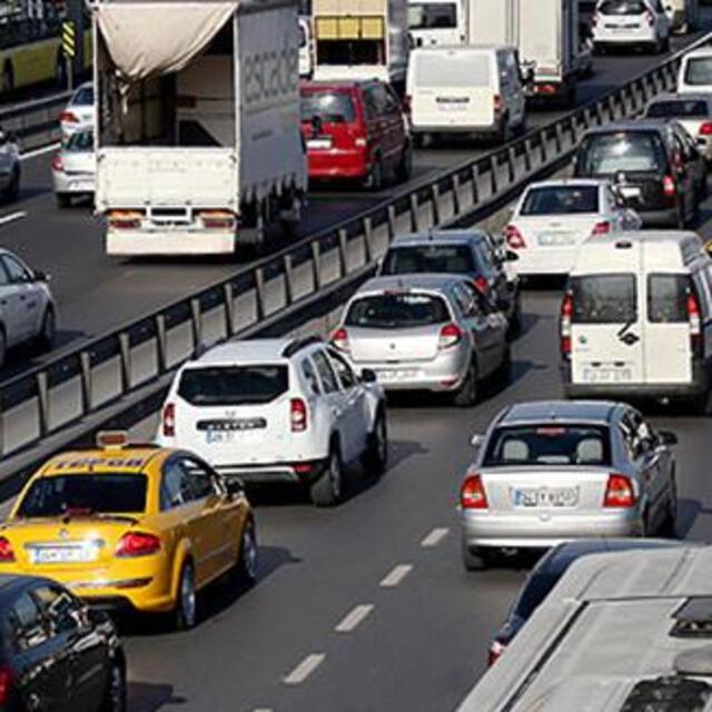 İstanbul'da bazı yollar trafiğe kapatılacak