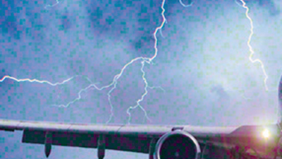 Pilot alkışlayan kaldı mı?