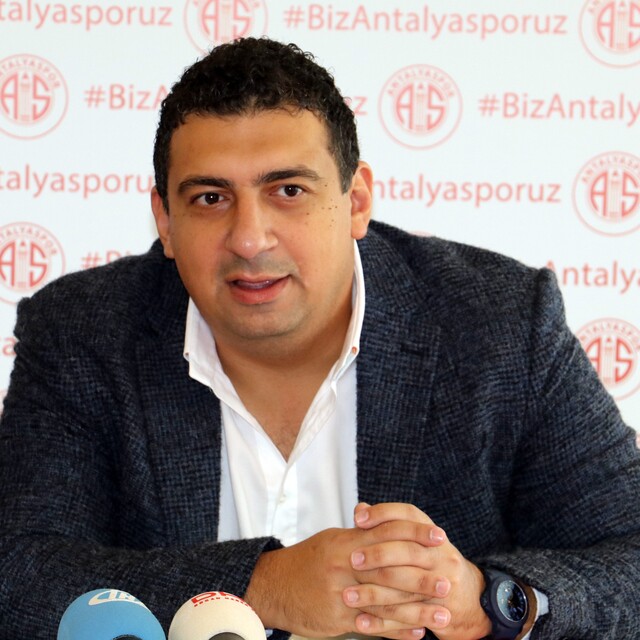 Ali Şafak Öztürk'ten F.Bahçe açıklaması