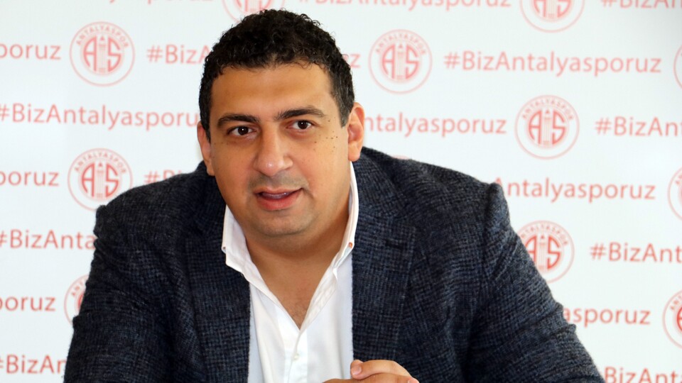 Ali Şafak Öztürk'ten F.Bahçe açıklaması