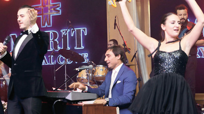 ENBE'den danslı şov