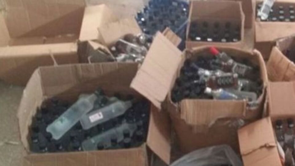 Hırsızlar 6 bin 800 litre votka çaldı