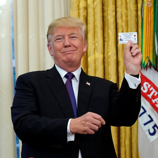 Beyaz Saray'da Amerika yerlilerine 'ırkçı' söylem!