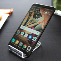 Yapay zekâlı telefon Türkiye'de!