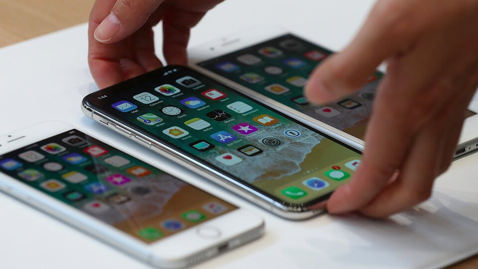 Sırada katlanabilir iPhone var