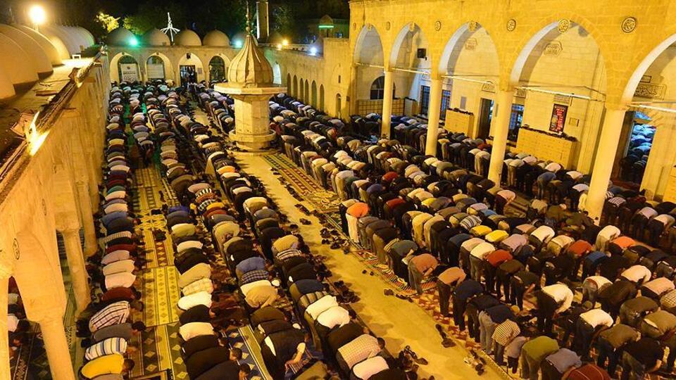 Tesbih namazı nasıl kılınır?