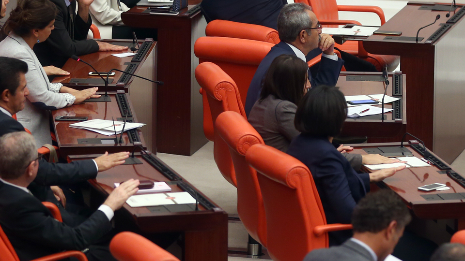 Asgari ücretle ilgili çok önemli düzenleme... TBMM'den geçti