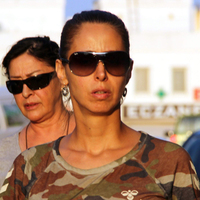 Ünlü şarkıcının kızı trafik kazası geçirdi