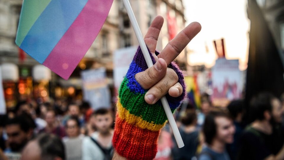 LGBTİ dernekleri yasaklara dava açtı: Buradayız, varız, var olacağız
