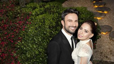 Tarkan 'Beni çok sev'in klibinde kendi düğününü çekti