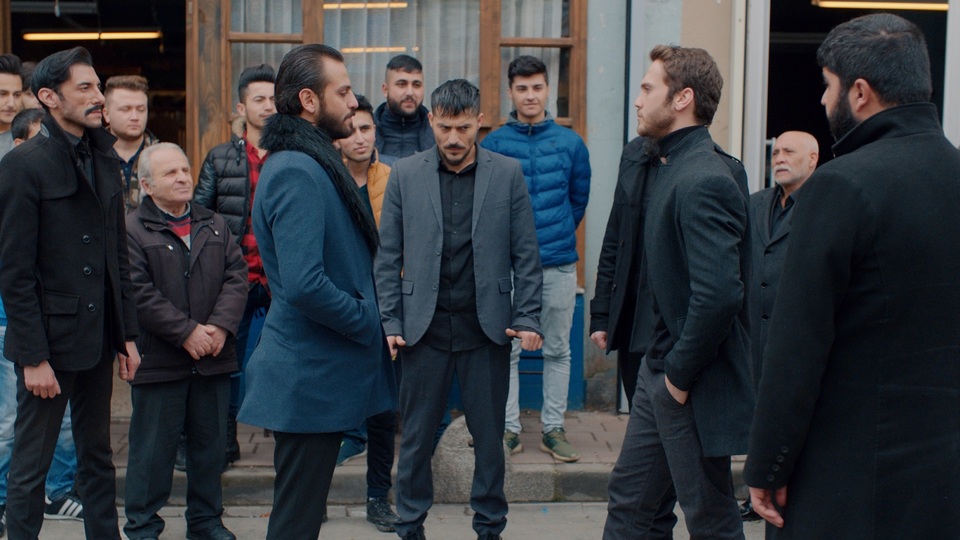 "Burası Koçovalılar'ın mahallesi, burası benim mahallem!"