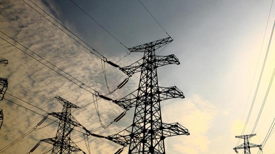 Elektriğe yeni yılda tek haneli zam yolda