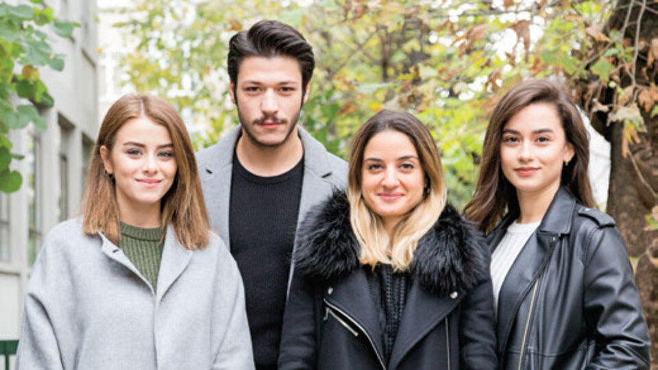 Çukur dizisinin aşk üçgenindeki isimler anlattı