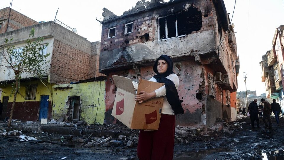 Diyarbakır Sur'da sokağa çıkma yasağı üçüncü yılında: 'Ne ev kaldı, ne sokak'