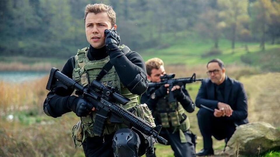 Çolak, Tim'in sınırı geçmesine izin vermemek için harekete geçer...